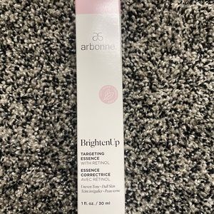 Arbonne BrightenUp Targeting Essence